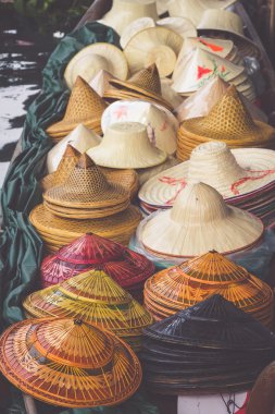 Damnoen Saduak yüzen Pazar Ratchaburi yakın Bangkok, Thail içinde