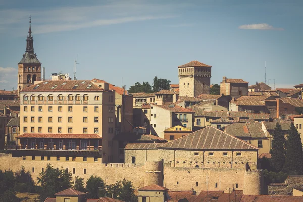 Vistas aéreas da cidade espanhola de Segóvia. Ancient Roman e m — Fotografia de Stock