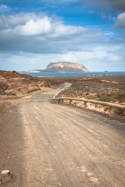 La Graciosa - on the way to Las Conchas beach — Stock Photo, Image