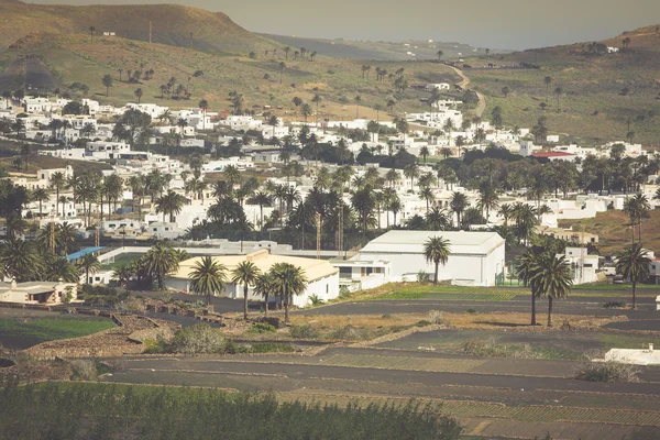 Lanzarote - popüler turizm La çıkıyor. — Stok fotoğraf