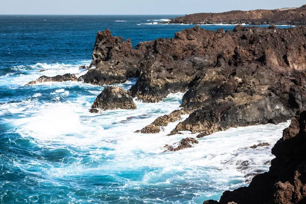 Costa rochosa de Los Hervideros, Lanzarote — Fotografia de Stock