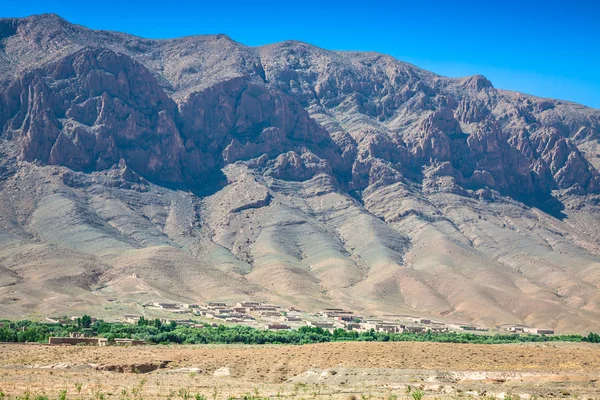 Горы Марокко в пустыне — стоковое фото