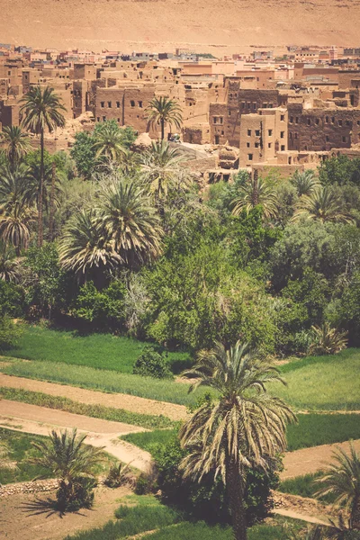 Villaggio di Tinerhir vicino Georges Todra in Marocco — Foto Stock