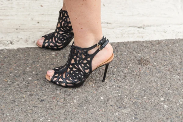 Деталь обуви перед показом мод Emporio Armani во время Милана — стоковое фото