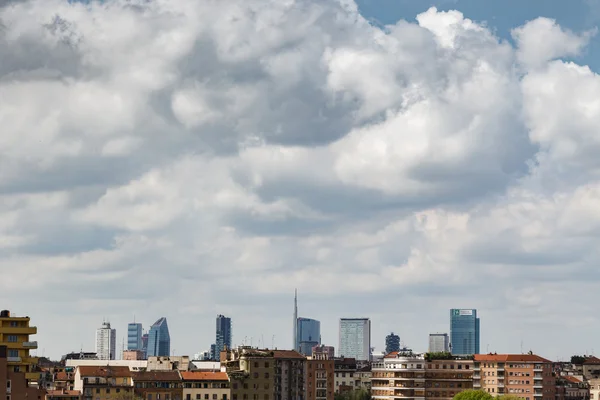 Panoramę Milan bierze udział w wystawie w Ventura Lambrate — Zdjęcie stockowe