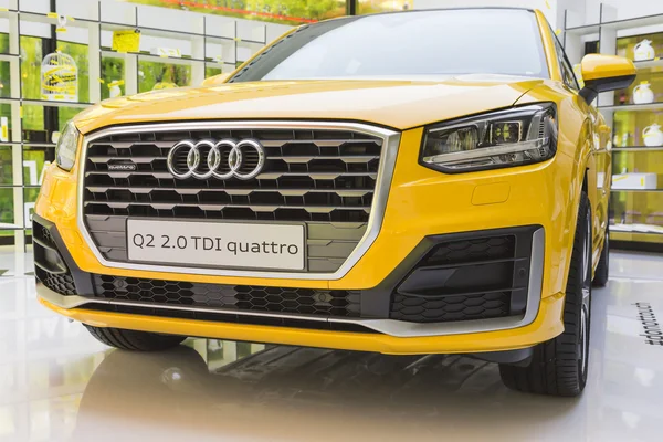 Новый автомобиль Audi Q2 на выставке Fuorisalone 2016 в Милане, Италия — стоковое фото