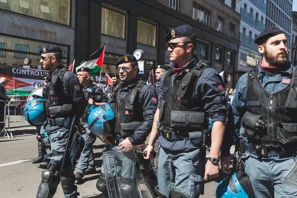 Police at Liberation Day Parade in Milan, Italy — Stock Photo, Image