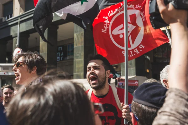 Пропалестинские демонстранты, выступающие против еврейской бригады — стоковое фото