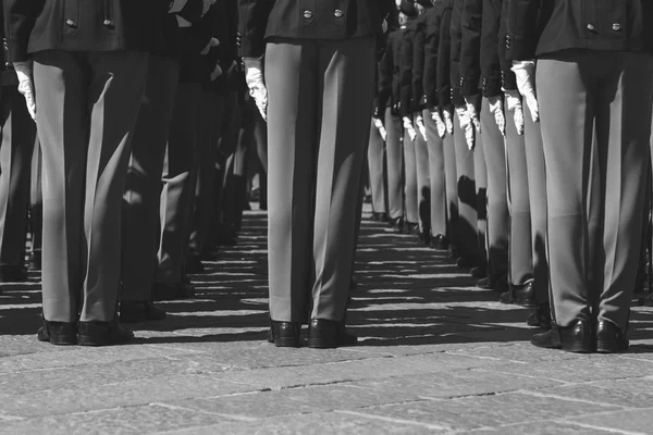 I cadetti della Scuola Militare Teulie a Milano — Foto Stock