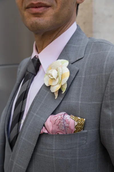 Detail of a fashionable man posing during Milan Men's Fashion We — Stock Photo, Image
