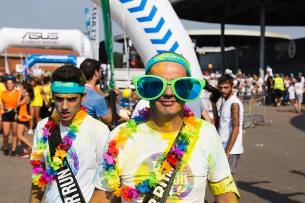 Miles de personas participan en el Color Run —  Fotos de Stock