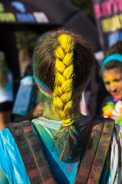 Miles de personas participan en el Color Run —  Fotos de Stock