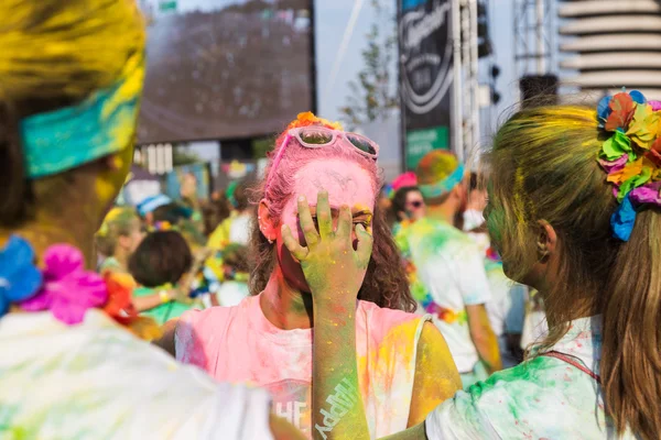 Miles de personas participan en el Color Run —  Fotos de Stock
