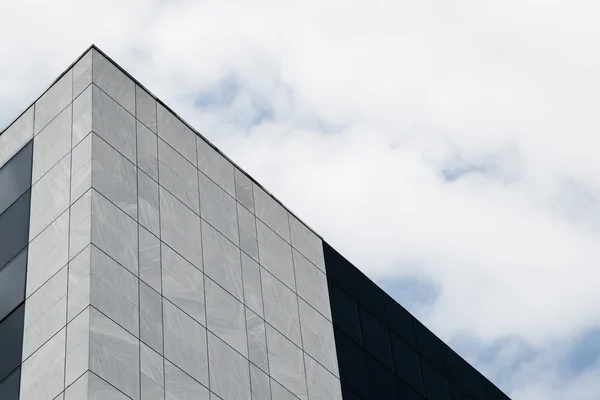 Detalhe arquitetônico de um edifício moderno — Fotografia de Stock