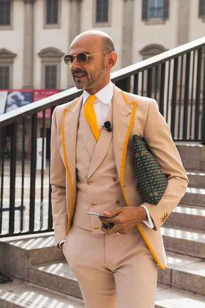 Enzo Miccio posing during Milan Fashion Week — Stock Photo, Image