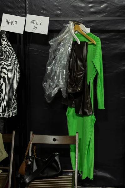 Mailand Italien September Kleiderständer Backstage Vor Budapest Select Show Während — Stockfoto