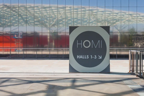 Wejście znak homi, Strona główna międzynarodowej wystawie w Mediolanie, Włochy — Zdjęcie stockowe