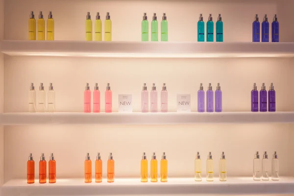 Fragrances on display at HOMI, home international show in Milan, Italy — Stock Photo, Image