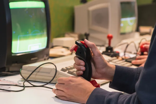 Retro joystick på spel vecka 2014 i Milano, Italien — Stockfoto