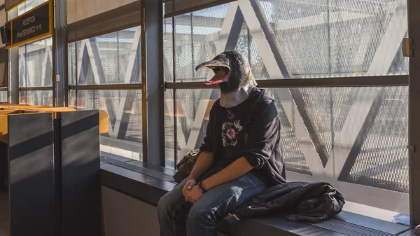 Bird man posing at Games Week 2014 in Milan, Italy — Stock Photo, Image