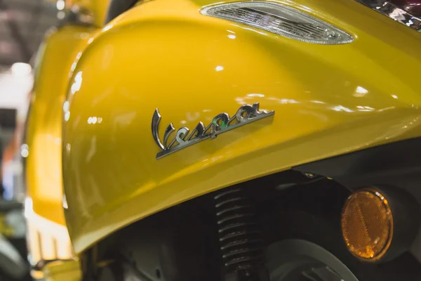 Detal Vespa skuter na targach Eicma 2014 w Mediolan, Włochy — Zdjęcie stockowe