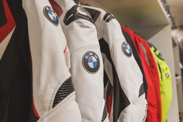 BMW motorfiets pak tentoongesteld in Eicma 2014 in Milaan, Italië — Stockfoto