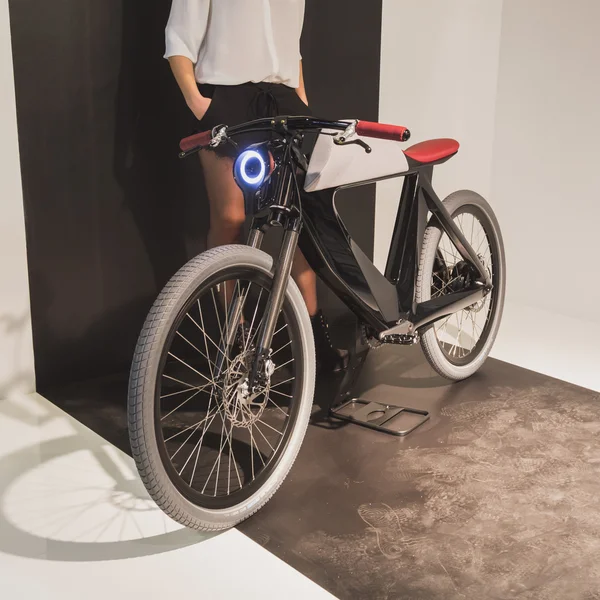 Bicicleta en exhibición en la EICMA 2014 en Milán, Italia — Foto de Stock