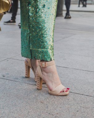 Ayrıntı Cristiano Burani defile f bina dışında Ayakkabı