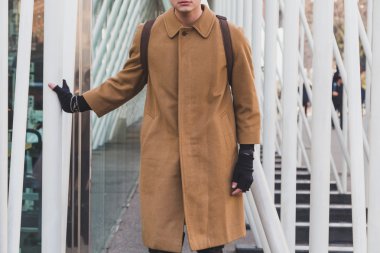 Dostum dış Jil Sander defile bina için Milan kadın F