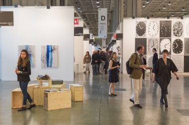 İnsanlar Miart 2015, Milano, İtalya ziyaret