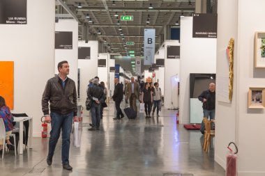 İnsanlar Miart 2015, Milano, İtalya ziyaret