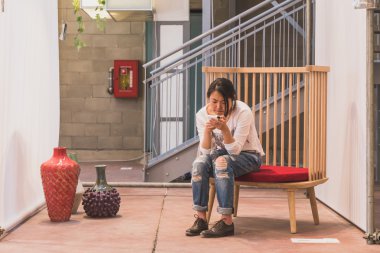 İnsanlar Ventura Lambrate alan Milano Design Week sırasında ziyaret