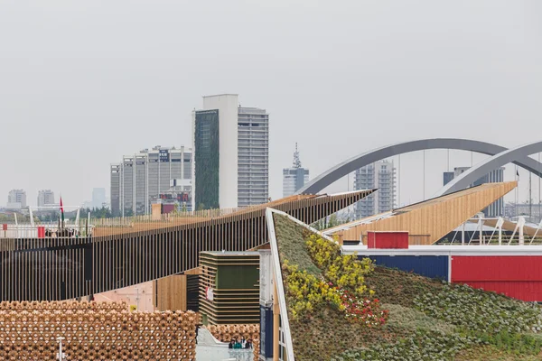 Dachy pawilonów na Expo 2015 w Mediolan, Włochy — Zdjęcie stockowe
