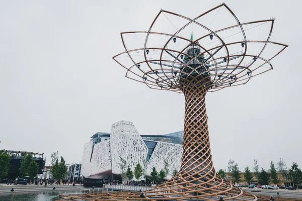 Древо жизни на выставке Expo 2015 в Милане, Италия — стоковое фото