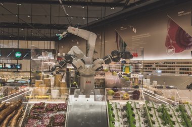 Expo 2015 Milan, İtalya, robot savaş silahları