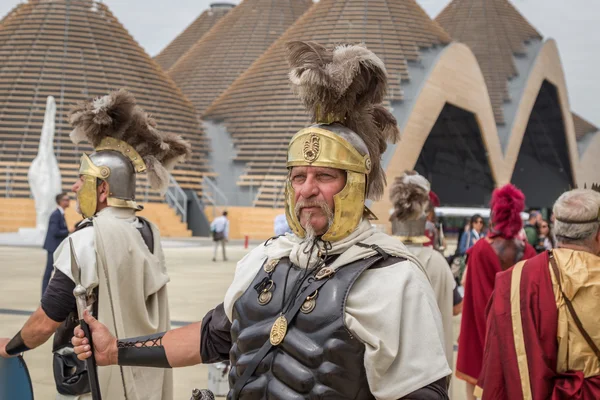 Historical Roman Group на выставке Expo 2015 в Милане, Италия — стоковое фото