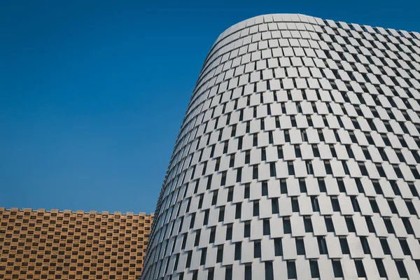 Detalu architektonicznego budynku hotelu Expo 2015 w Mediolanie, — Zdjęcie stockowe