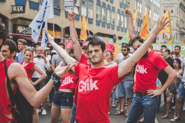 People taking part in Milano Pride 2015 — Stock fotografie