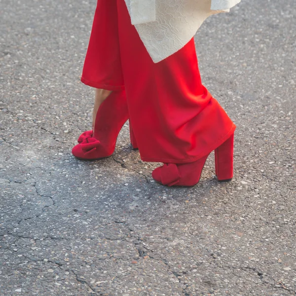 Etro moda dışında ayakkabı ayrıntı göstermek Milan, Ita bina — Stok fotoğraf