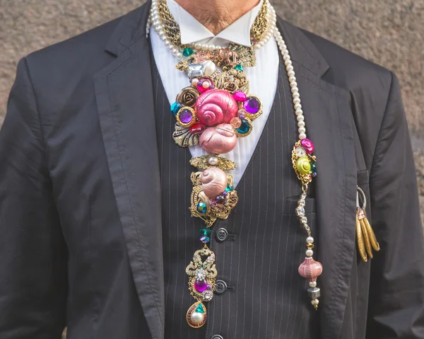 Detail of a man outside Trussardi fashion show building in Milan — Stock Photo, Image