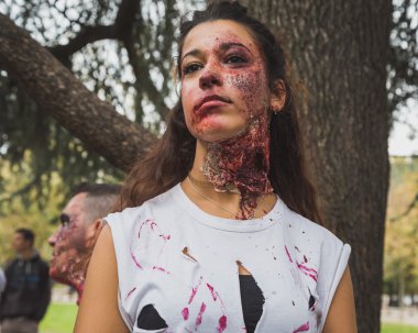 İnsanlar almak bölüm zombi Walk, Milano, İtalya