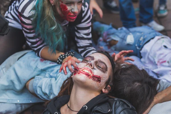 People take part in the Zombie Walk 2015 in Milan, Italy — Φωτογραφία Αρχείου