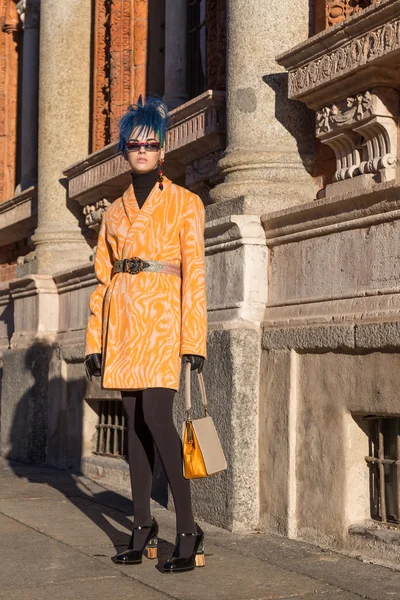 Mensen op de mannen in de Milaan fashionweek 2016 — Stockfoto