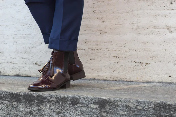 Detalj av skor på Milano mäns mode vecka 2016 — Stockfoto