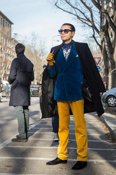 İnsanlar Milan erkekler moda haftası 2016 — Stok fotoğraf