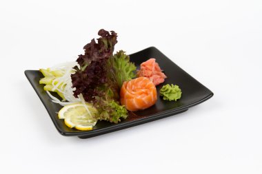 Somon ile lezzetli sashimi görüntüsünü