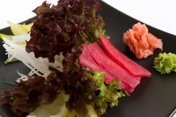 Ton balığı ile lezzetli sashimi görüntüsünü — Stok fotoğraf