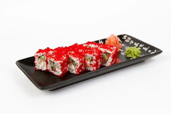 Obrázek chutné sushi s tuňákem a červené masago — Stock fotografie