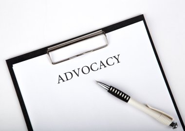 belge başlığı savunuculuk ve kalem ile