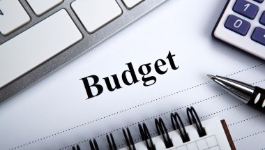 belge başlığı bütçe üstünde okul sırası ile
